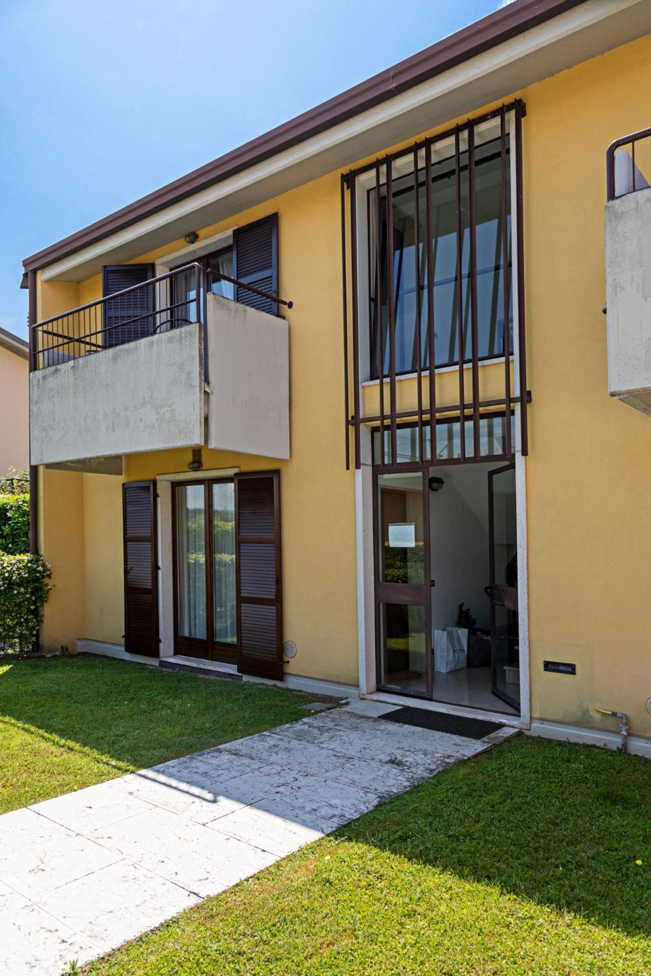 Apartments Blitz - Regarda Travel Λατζίζε Εξωτερικό φωτογραφία