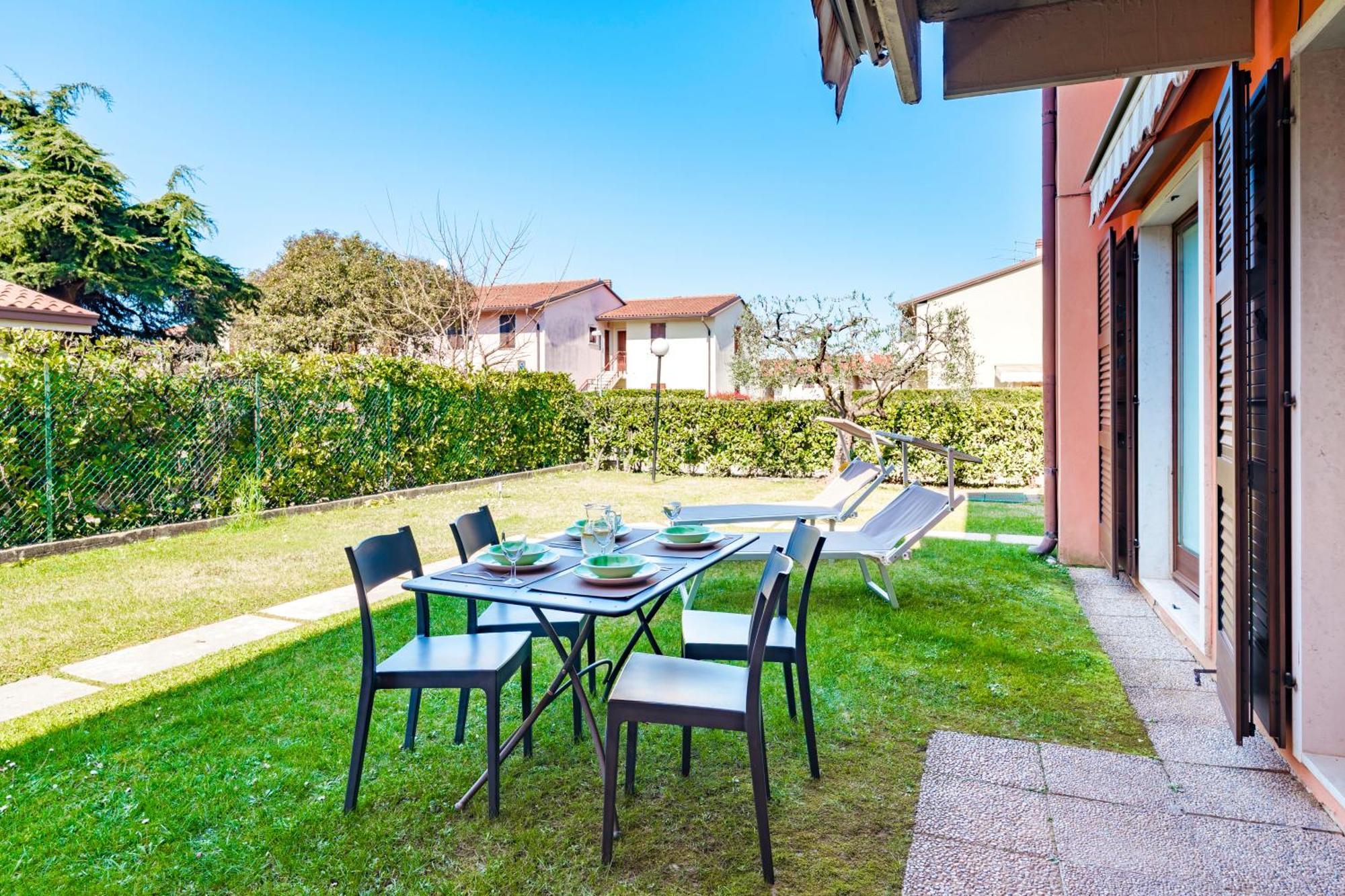 Apartments Blitz - Regarda Travel Λατζίζε Εξωτερικό φωτογραφία